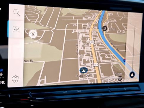 Used 2025 Volkswagen Atlas Cross Sport SEL Premium R-Line image 12