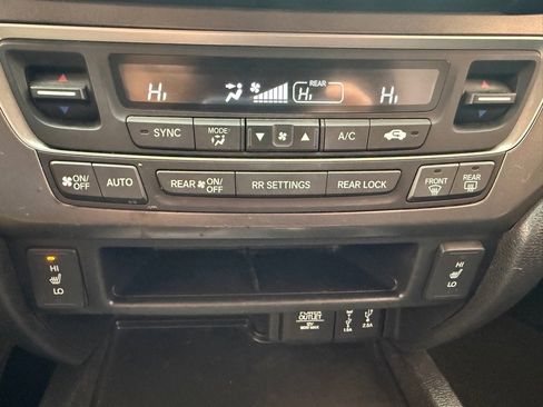Used 2017 Honda Pilot EX-L image 29