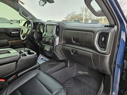 Used 2022 Chevrolet Silverado 1500 RST w/ Z71 Off-Road Package AWD/4WD image 36