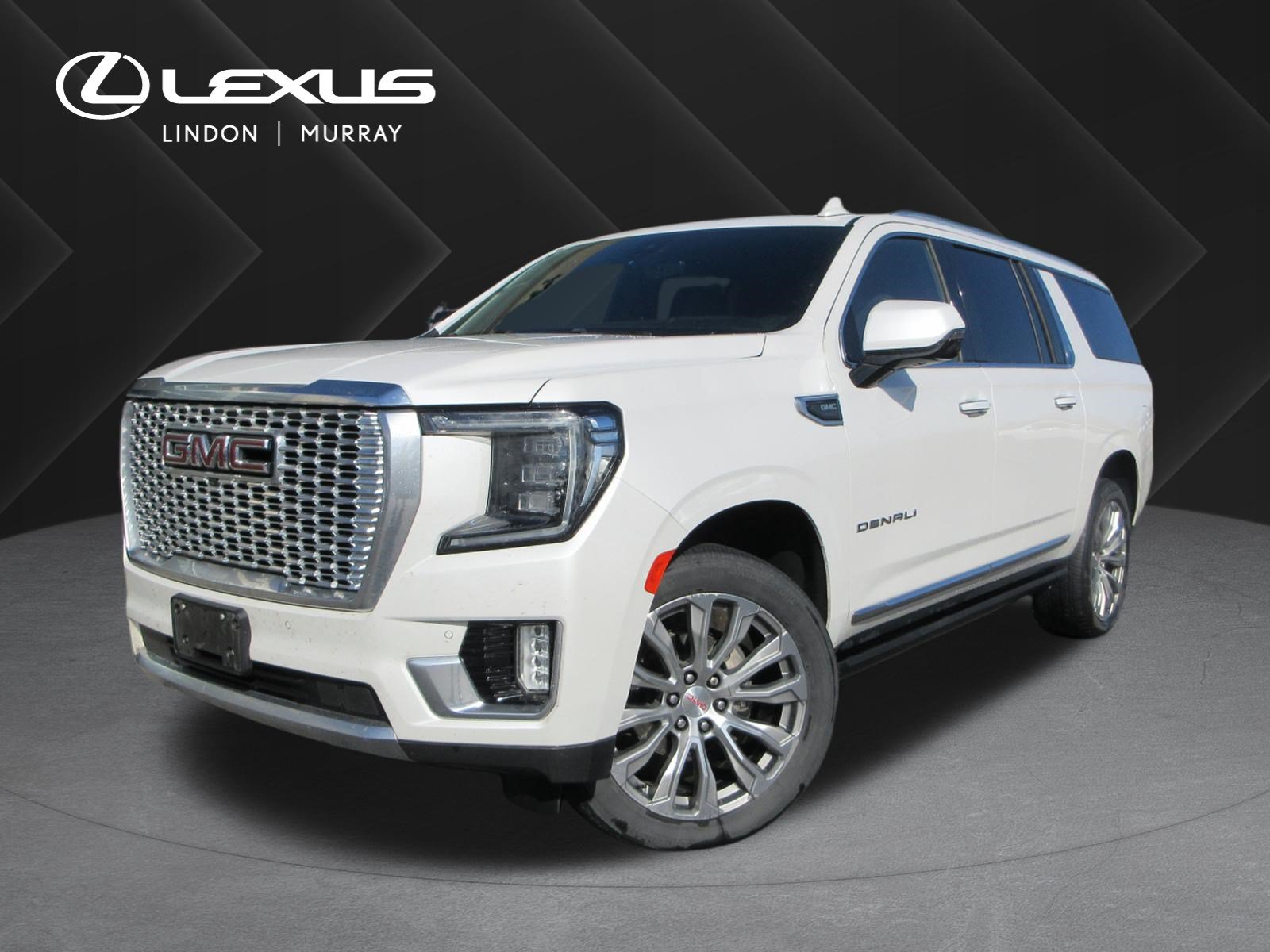 Used 2021 GMC Yukon XL Denali w/ Denali Premium Package AWD/4WD image 1