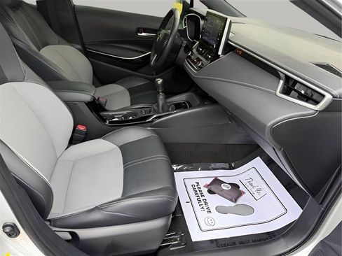 Used 2019 Toyota Corolla XSE FWD image 27