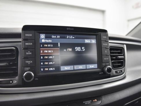 Used 2020 Kia Rio LX image 21