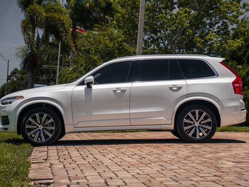 Used 2023 Volvo XC90 B5 Core w/ Protection Package Premier AWD/4WD image 2