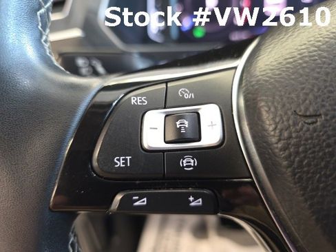 Certified 2021 Volkswagen Tiguan SEL image 30