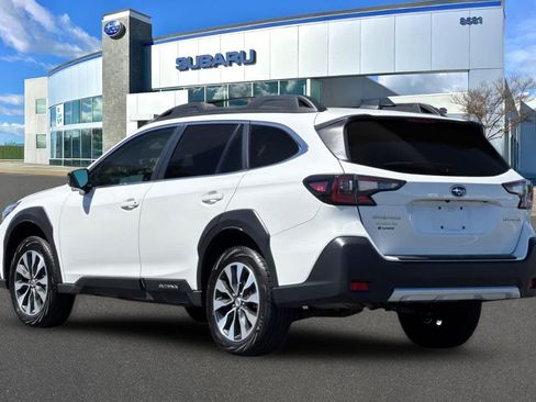 Used 2024 Subaru Outback Limited AWD/4WD image 8