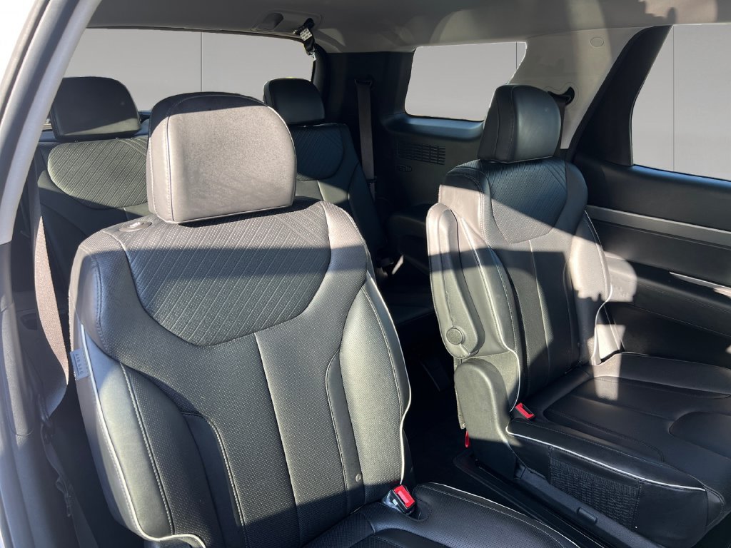Used 2025 Hyundai Palisade SEL AWD/4WD image 19