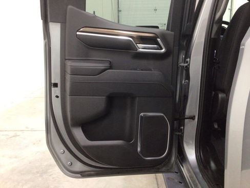 Used 2023 Chevrolet Silverado 1500 RST w/ Convenience Package II image 26