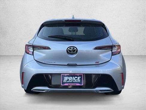 Used 2022 Toyota Corolla SE image 6