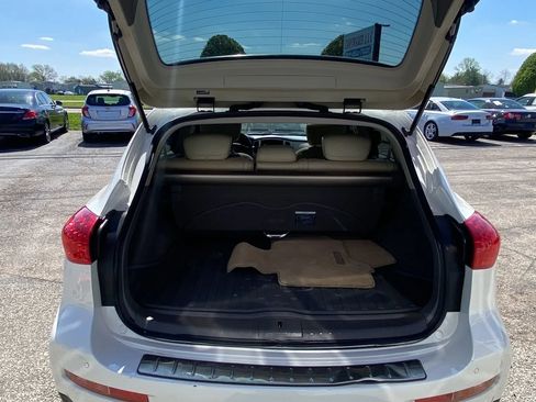 Used 2017 INFINITI QX50 2WD w/ Premium Plus Package image 20