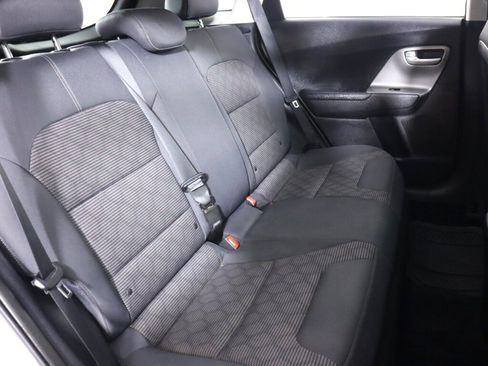 Used 2020 Kia Niro LX FWD image 33