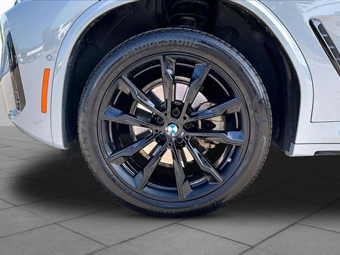 Certified 2024 BMW X4 xDrive30i w/ Premium Package image 10