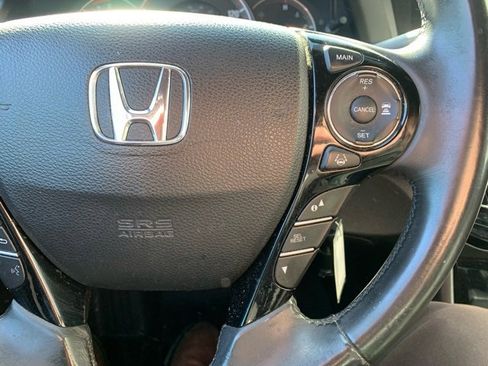 Used 2016 Honda Accord Sport image 8