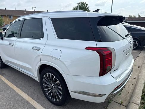 Used 2023 Hyundai Palisade Calligraphy AWD/4WD image 6