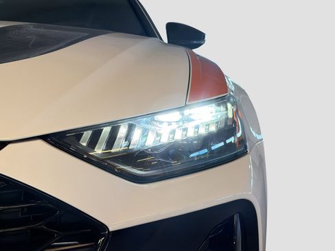 New 2025 Audi RS 6 performance image 9