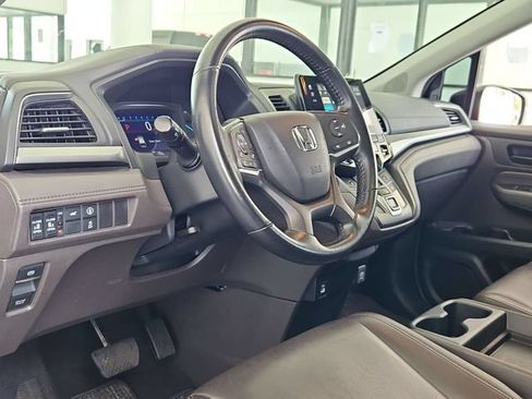 Used 2022 Honda Odyssey EX-L image 11