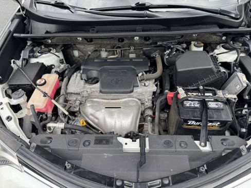 Used 2018 Toyota RAV4 Limited FWD image 9