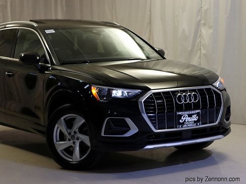 Used 2020 Audi Q3 2.0T Premium w/ Convenience Package image 2