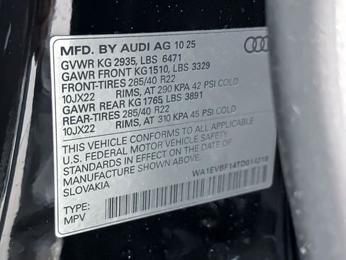 Used 2026 Audi Q8 Premium Plus w/ Premium Plus Package AWD/4WD image 29