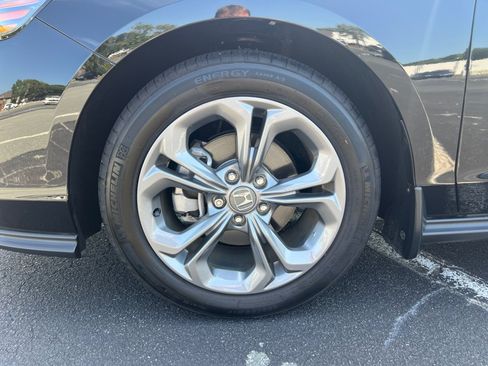 Used 2024 Honda Accord EX image 27