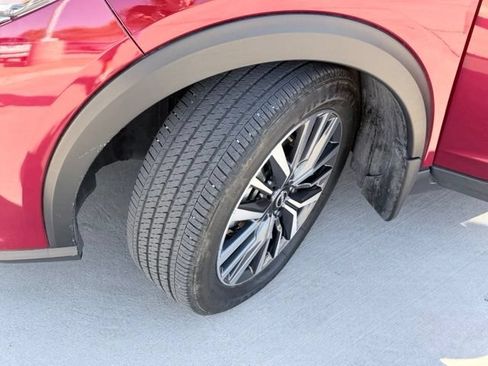 Certified 2024 Nissan Kicks SV FWD image 32
