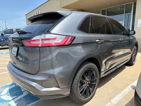 Used 2022 Ford Edge ST-Line AWD/4WD image 3