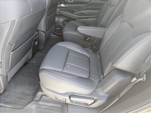 New 2026 Subaru Ascent Limited Bronze image 16