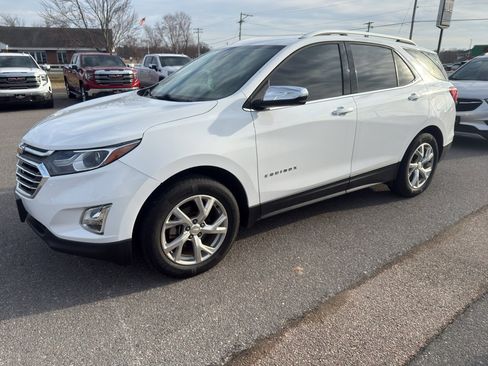 Used 2018 Chevrolet Equinox Premier image 1