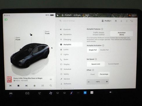 Used 2024 Tesla Model Y Performance image 30