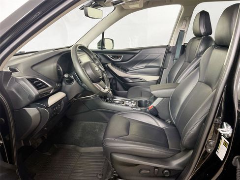 Used 2024 Subaru Forester Limited image 5