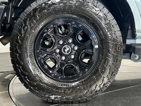 Used 2022 Ford Bronco Outer Banks AWD/4WD image 26