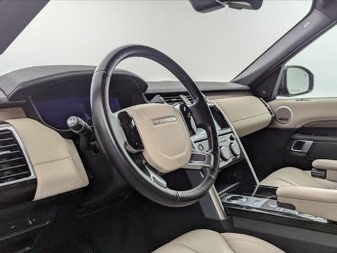 Used 2020 Land Rover Discovery HSE AWD/4WD image 24