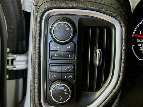 Used 2019 Chevrolet Silverado 1500 LT Trail Boss w/ Convenience Package image 10