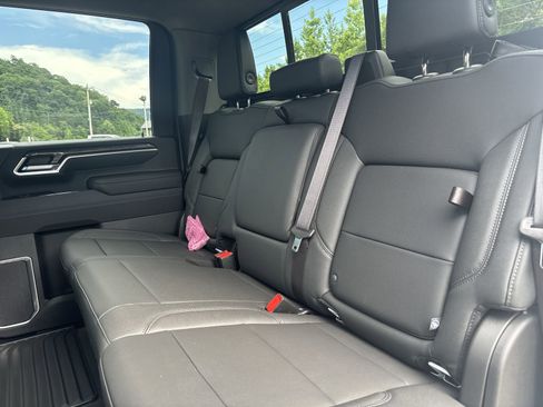 New 2026 Chevrolet Silverado 2500 LTZ w/ LTZ Plus Package AWD/4WD image 25