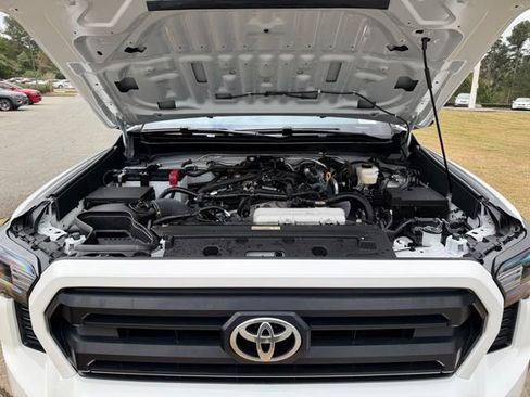 Used 2024 Toyota Tacoma SR5 image 31