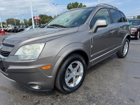 Used 2012 Chevrolet Captiva Sport LT FWD image 9