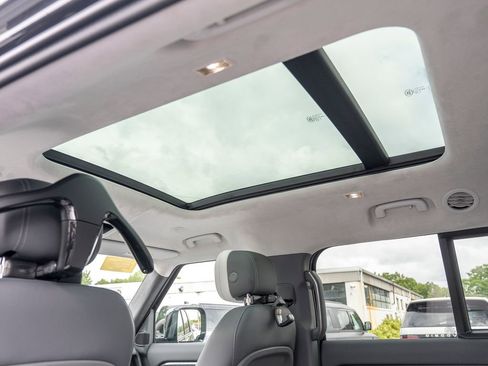 New 2025 Land Rover Defender 130 V8 image 22