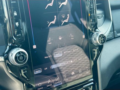 New 2026 RAM 1500 Big Horn AWD/4WD image 28