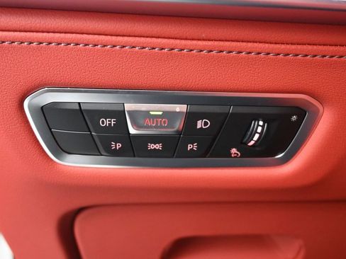 Used 2023 BMW XM AWD/4WD image 21