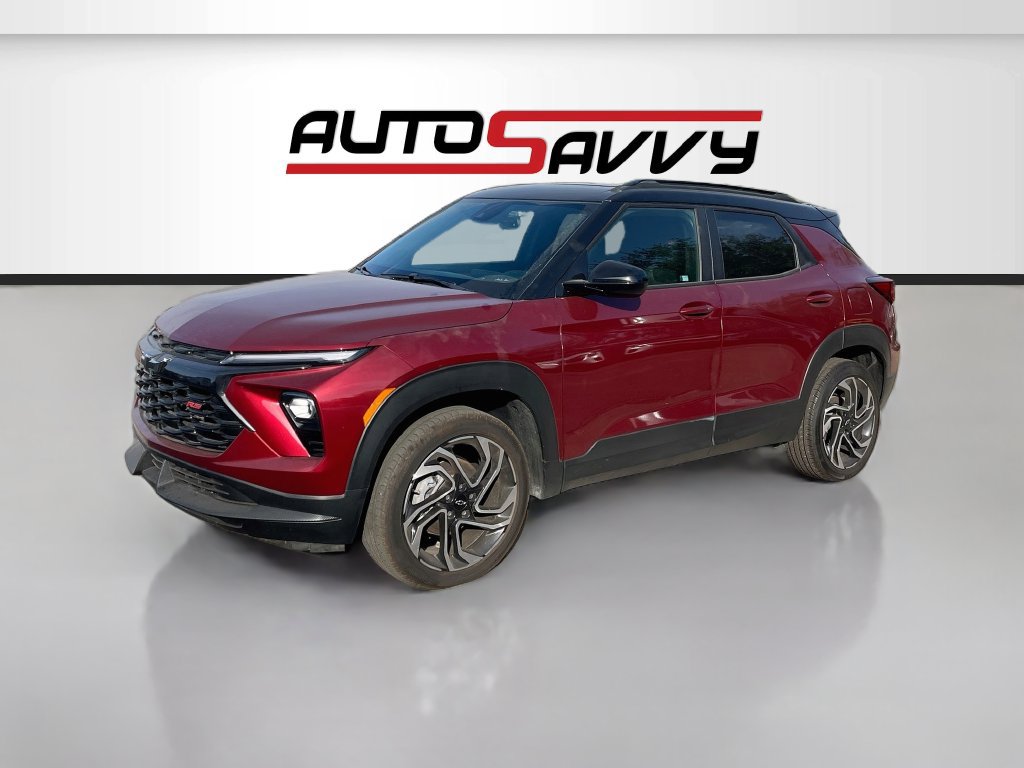 Used 2025 Chevrolet TrailBlazer RS w/ Convenience Package AWD/4WD image 3