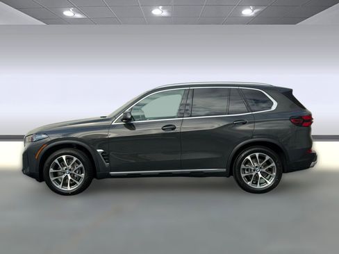 New 2026 BMW X5 xDrive40i AWD/4WD image 2
