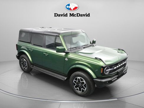 Used 2025 Ford Bronco Outer Banks image 26