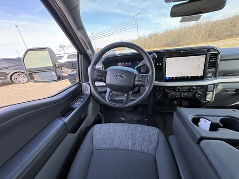 New 2026 Ford F350 XLT w/ XLT Premium Package AWD/4WD image 25