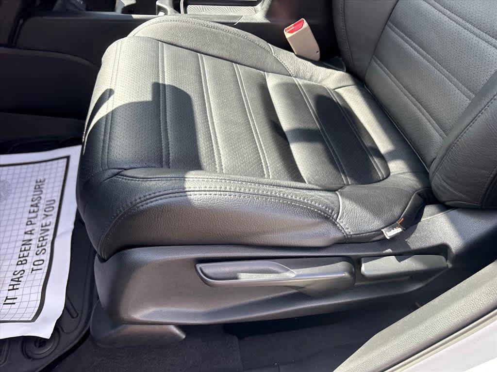 Used 2017 Honda CR-V LX image 14
