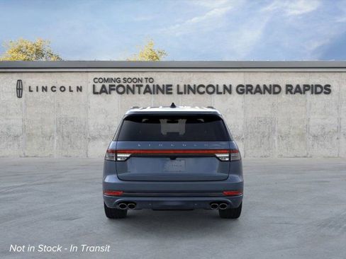 New 2026 Lincoln Aviator Premiere w/ Jet Appearance Package image 5