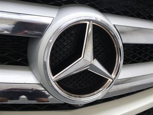 Used 2015 Mercedes-Benz GL 450 4MATIC w/ Appearance Package image 29