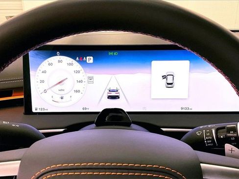 Used 2026 Genesis GV70 3.5T Sport Prestige image 25