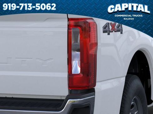 New 2026 Ford F250 XL AWD/4WD image 21