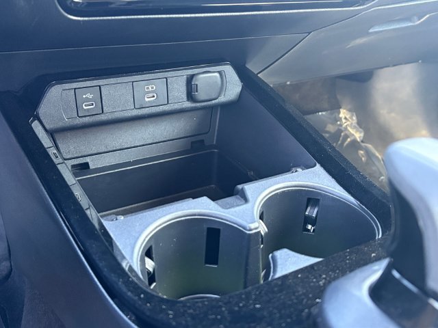 Certified 2024 Toyota Prius LE FWD image 23