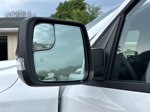 New 2026 RAM 1500 Big Horn AWD/4WD image 12