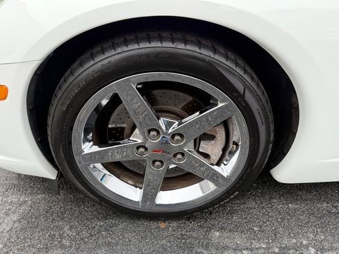 Used 2007 Chevrolet Corvette Coupe w/ Preferred Equipment Group image 23